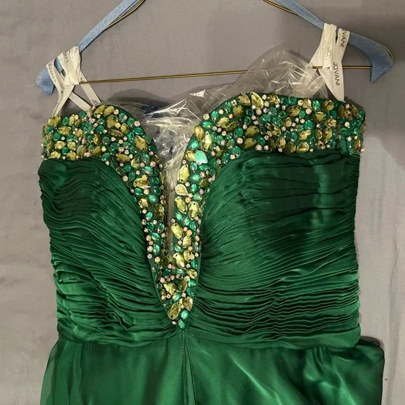 slim fit dress slacks Jovani 23027 - Sequin Scoop Back Prom Dress 18 / Green